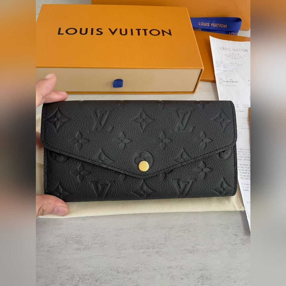 Louis Vuitton Sarah Wallet Monogram Empreinte leather